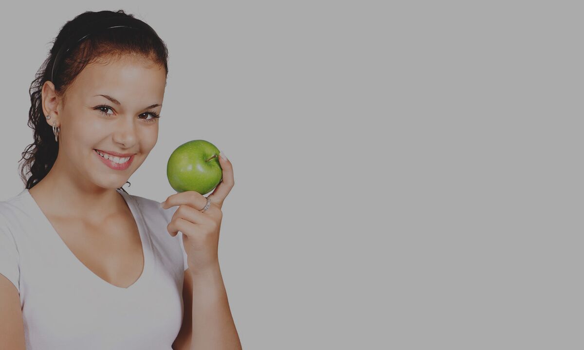 K zahnání pocitu hladu při pohankové dietě se doporučuje sníst jablko